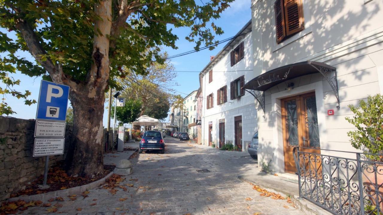 Studio Apartman Galerija Buzet Exterior foto